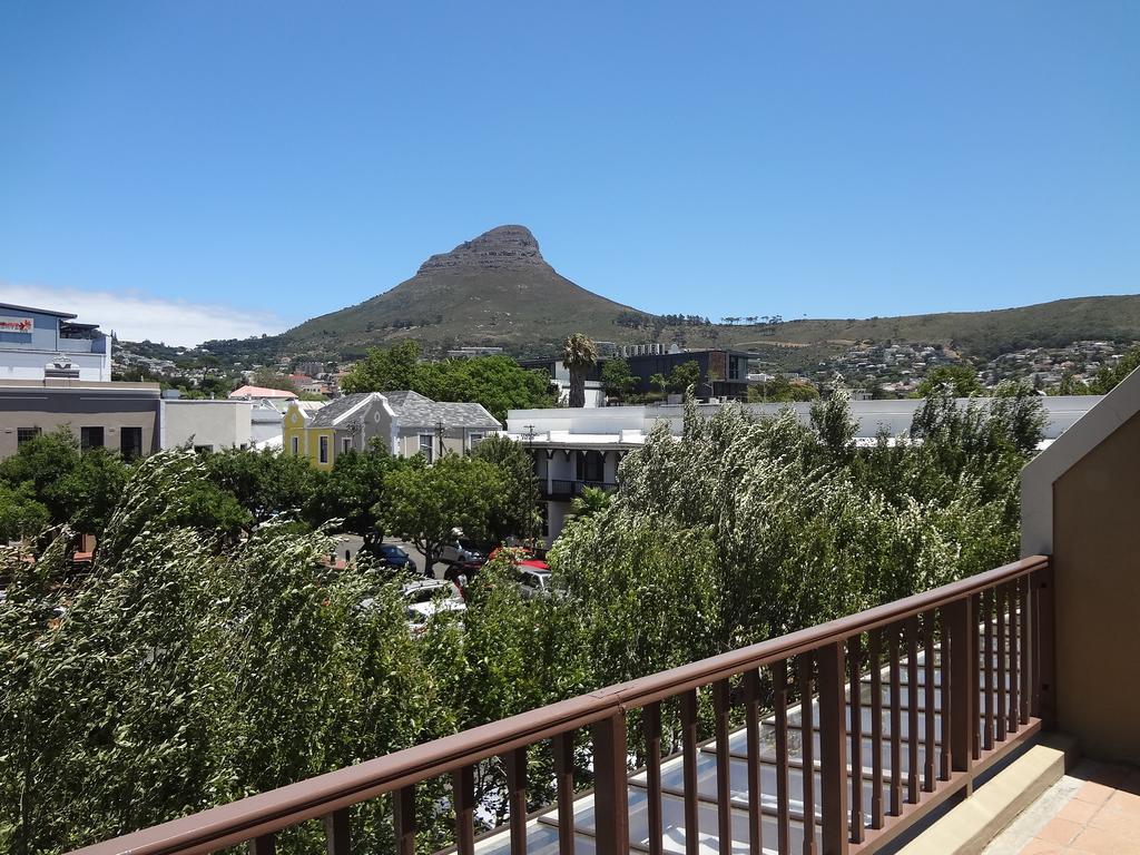 Ikhaya Lodge
